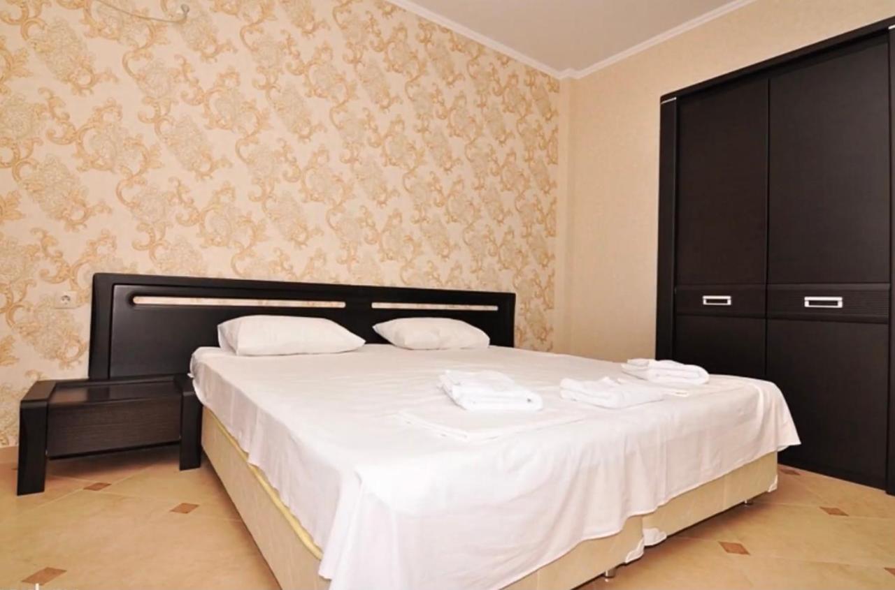 Коралл - Coral Sea Hotel Цандрипш Екстериор снимка