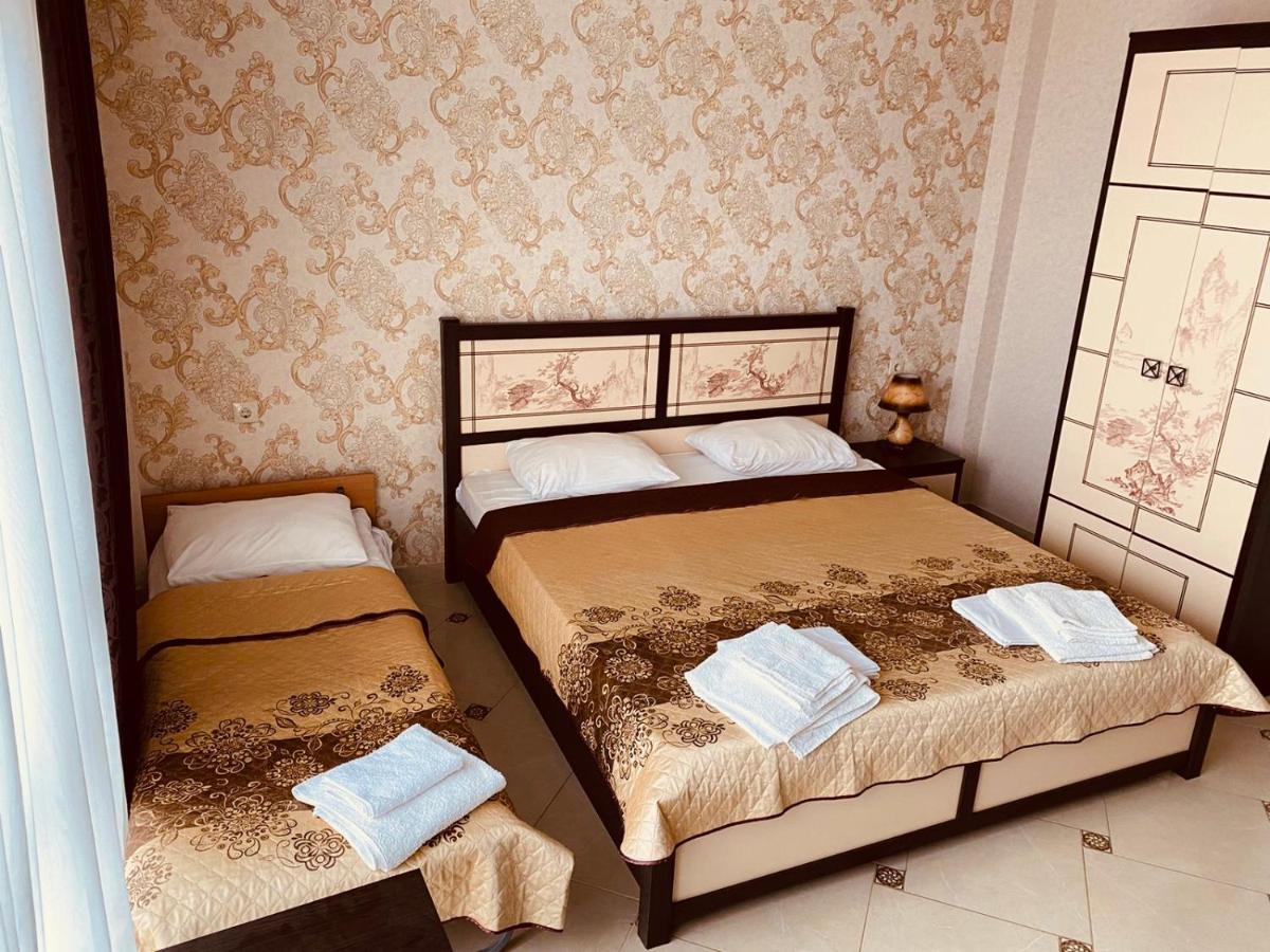 Коралл - Coral Sea Hotel Цандрипш Екстериор снимка