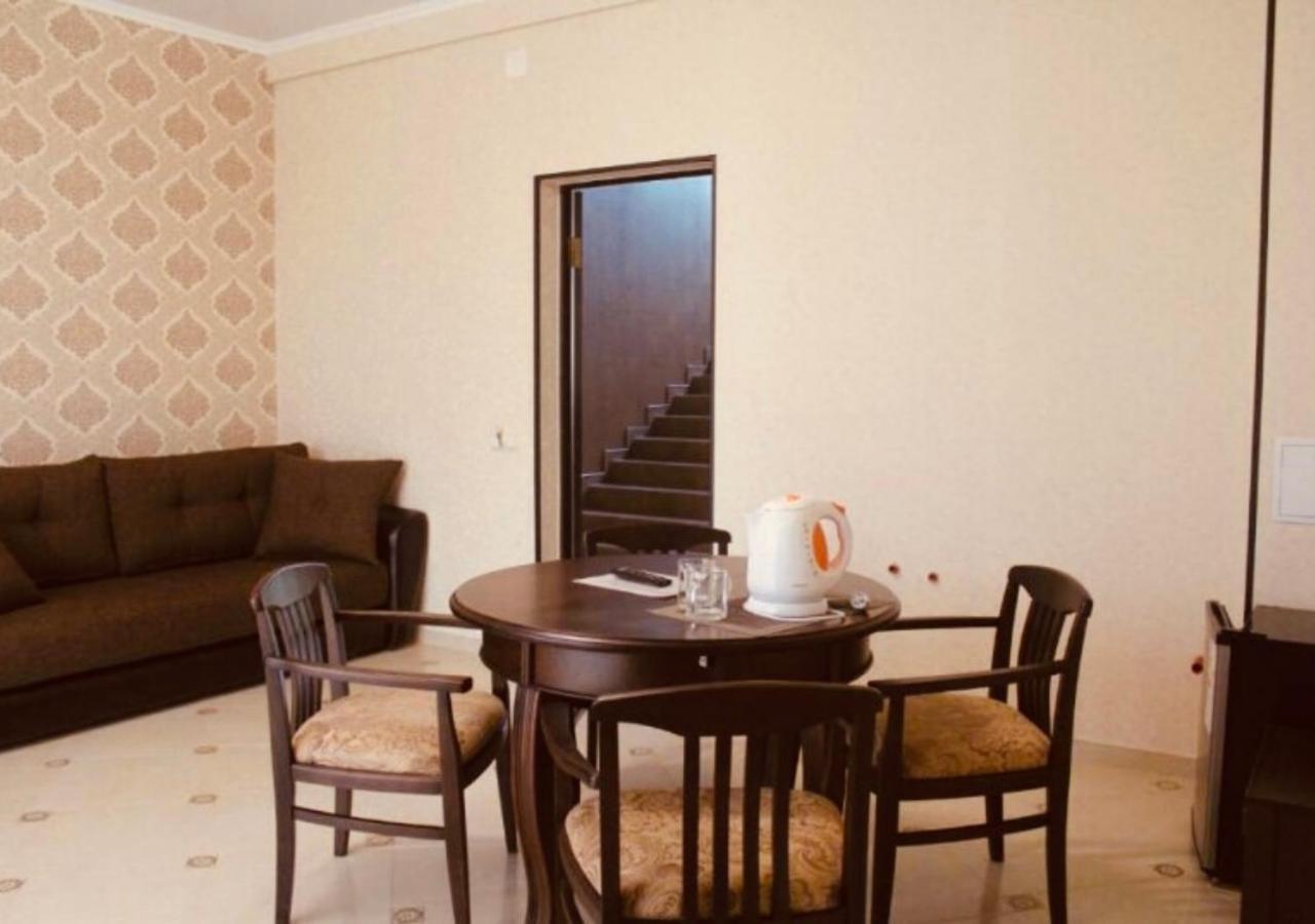Коралл - Coral Sea Hotel Цандрипш Екстериор снимка